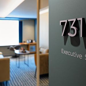Executive King Suite